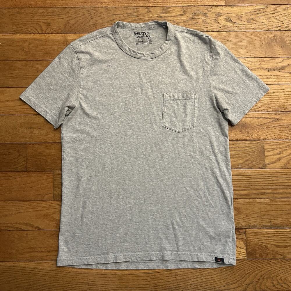 Faherty Sunwashed Organic Cotton Grey Pocket Tee Shirt Small